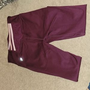 XS Fabletics leggings
